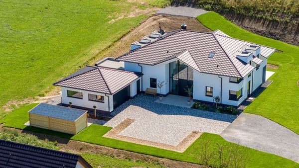 Drohnen-Luftaufnahme: abgeschlossenes Projekt im Sauerland – freiwerk