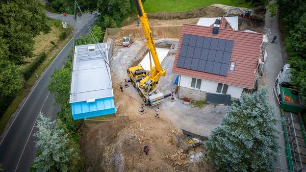Drohnen-Luftaufnahme: Außenanlage im Sauerland – freiwerk
